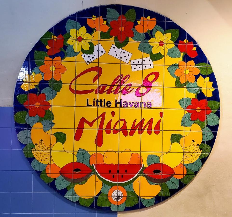 מיאמי Casa Cuba In Little Havana, Brickell, Calle 8 And 10 Minutes To The Beach Free Parking מראה חיצוני תמונה