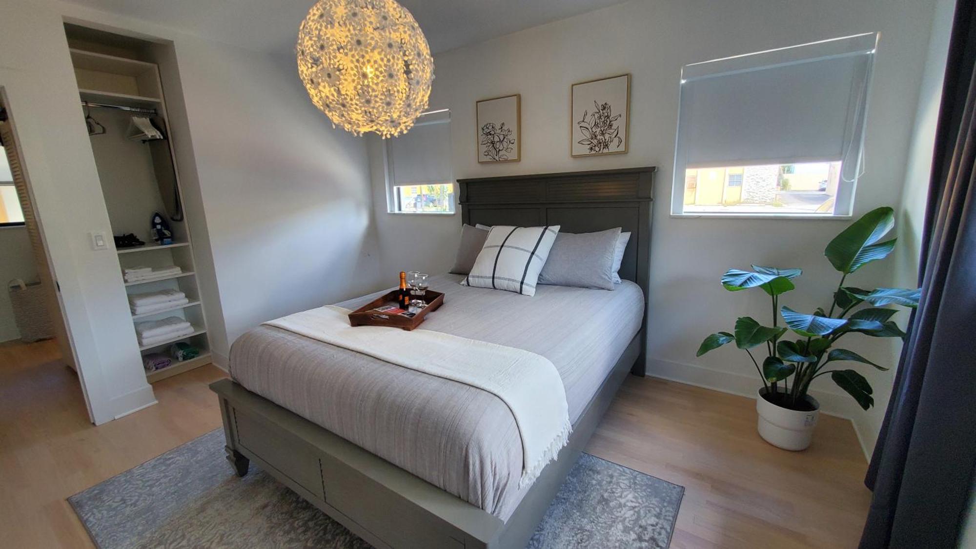 מיאמי Casa Cuba In Little Havana, Brickell, Calle 8 And 10 Minutes To The Beach Free Parking מראה חיצוני תמונה